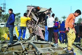 ​扬子晚报广告四分之一版是多大